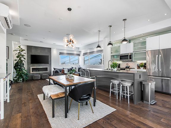 5th image of 728 Lucile Ave