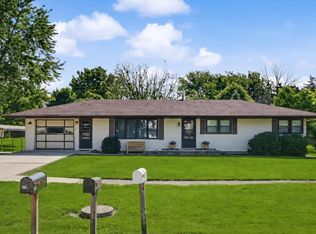 218 N Crossley St, Melvin, IL 60952