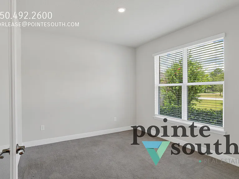 4809 Fish Hawk Ct — Photo 23