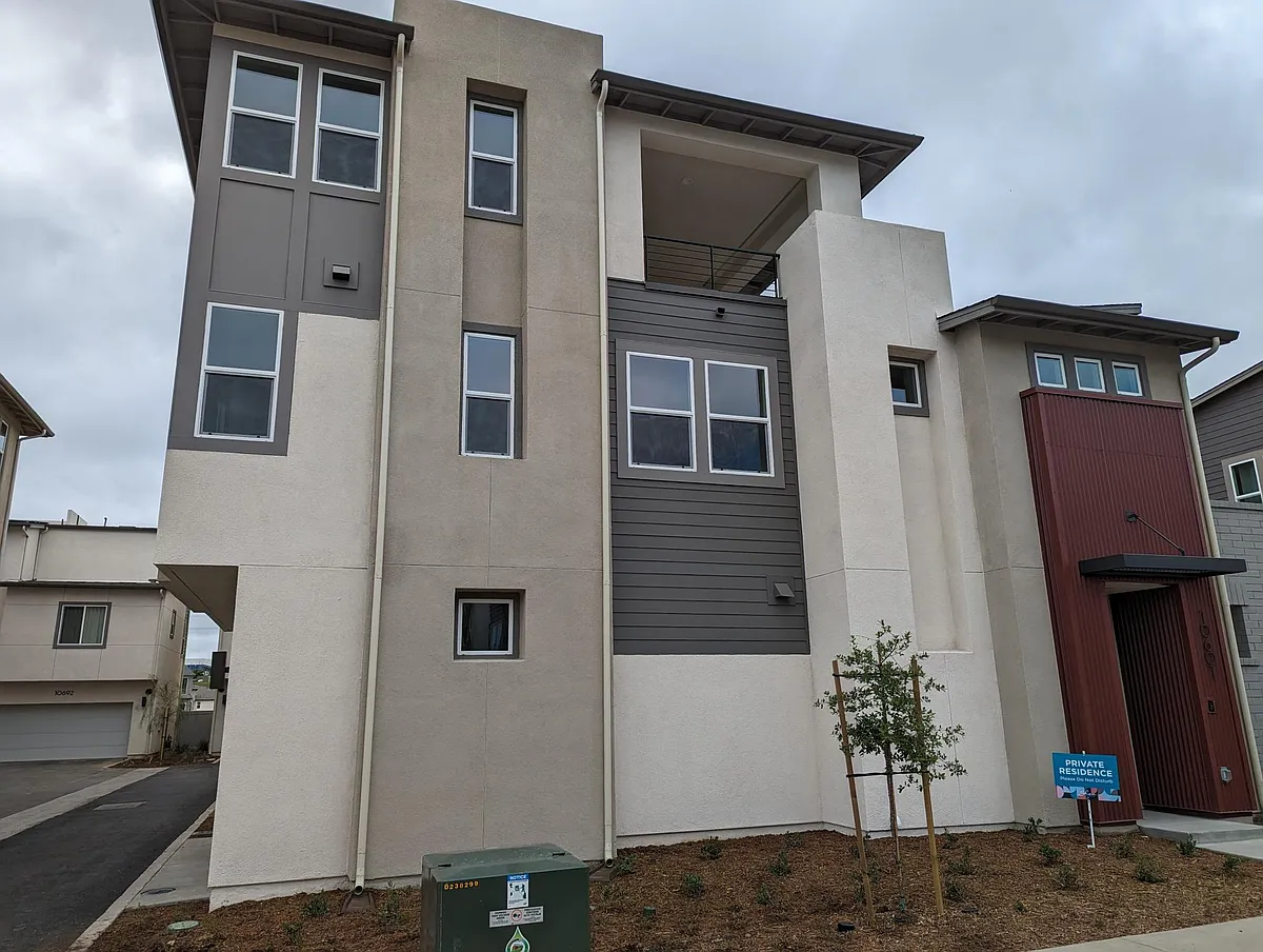 Building Photo - 10601 Saber Ct