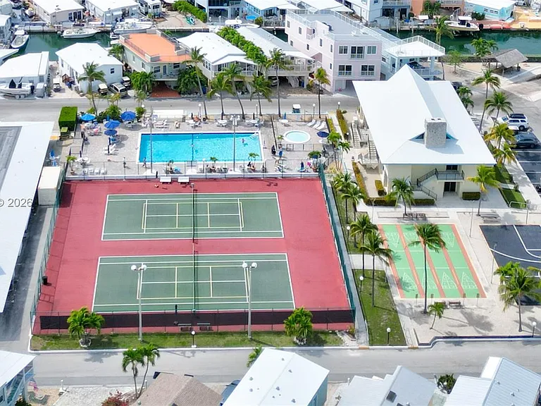 65821 Overseas Hwy #98 — Photo 42