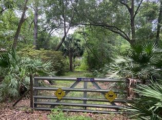 95305 Rainbow Acres Rd, Fernandina Beach, FL 32034