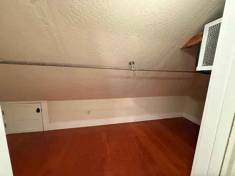 631 Lincoln Ave — Photo 18
