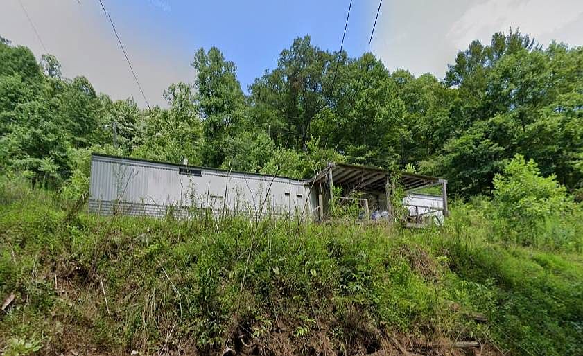 2nd image of 1171 Main Hewett Creek Rd