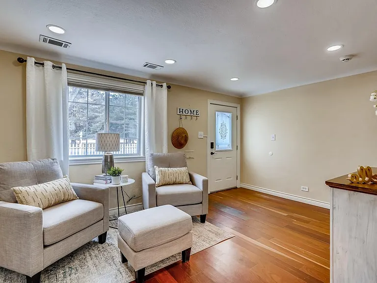 1164 Verbena St — Photo 12