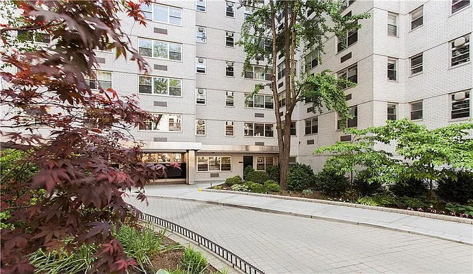 Sold by Compass | media 15