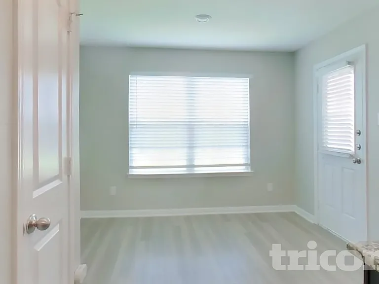 7715 Vacek Meadows Loop — Photo 4