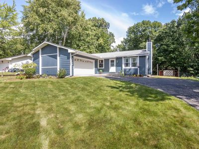 2184 Fielstra Dr, Traverse City, MI, 49686