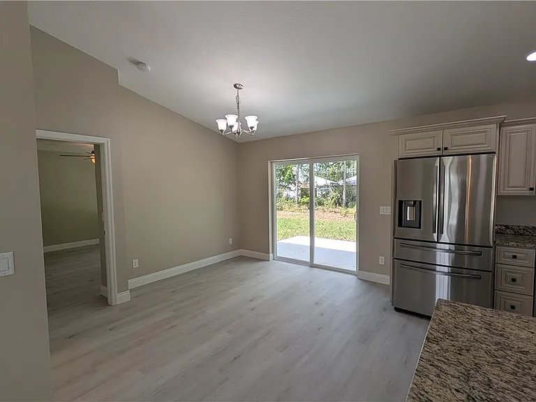 7708 N Paris Dr — Photo 11