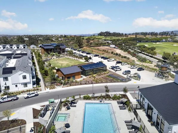 1101 Catania #104, Encinitas, CA 92024