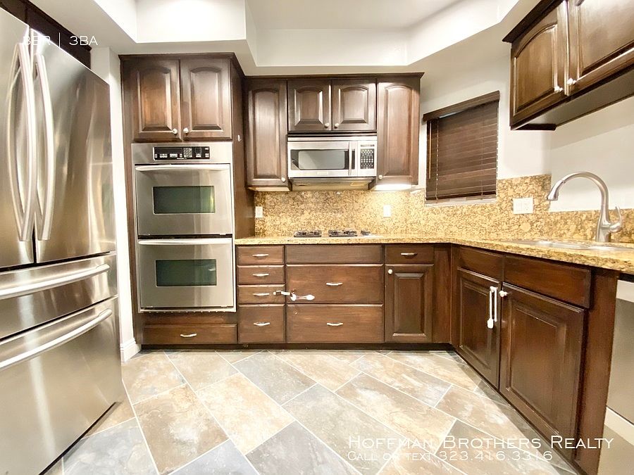 1st image of 1135 Rexford Dr #102A