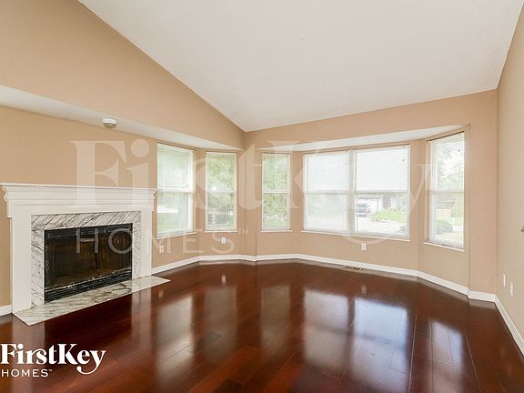 3rd image of 14444 Jamestown Bay Dr