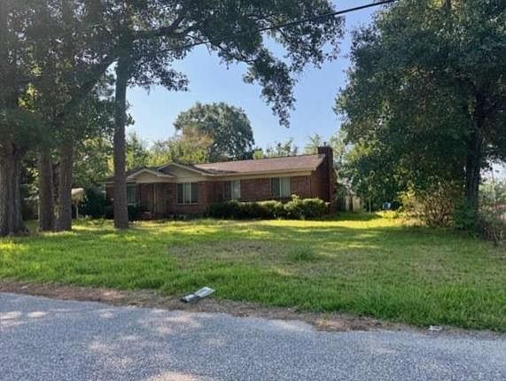 1st image of 415 Myrtlewood Ave