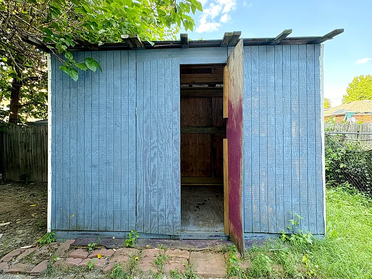 1712 Weber Ave — Photo 21