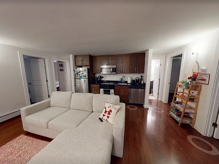 16 E Springfield St #2D — Photo 3
