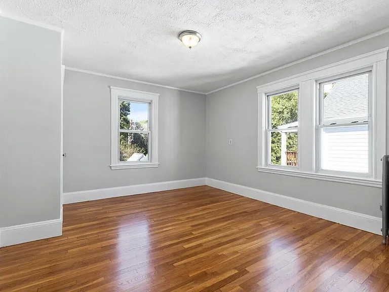 42-44 Albion St #2 — Photo 13