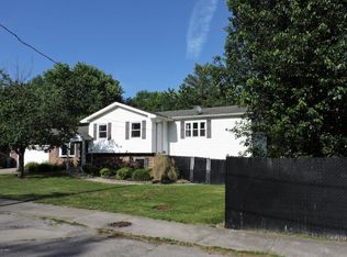 13 Royal Pl, Mount Vernon, IL 62864