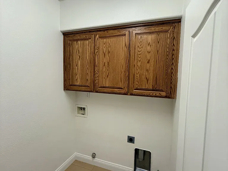 Knotty Pine Way — Photo 33
