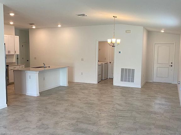 3rd image of 4259 Villa Rapallo Way