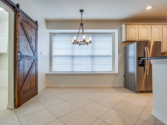 5th image of 3800 Edgestone Dr