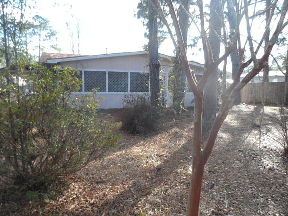 5th image of 95 Horseshoe Dr