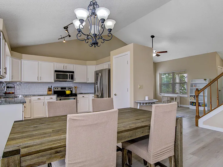6526 Sproul Ln — Photo 8