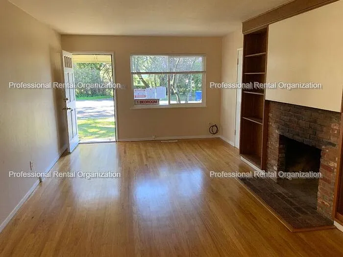 1764 Silverado Trl — Photo 3