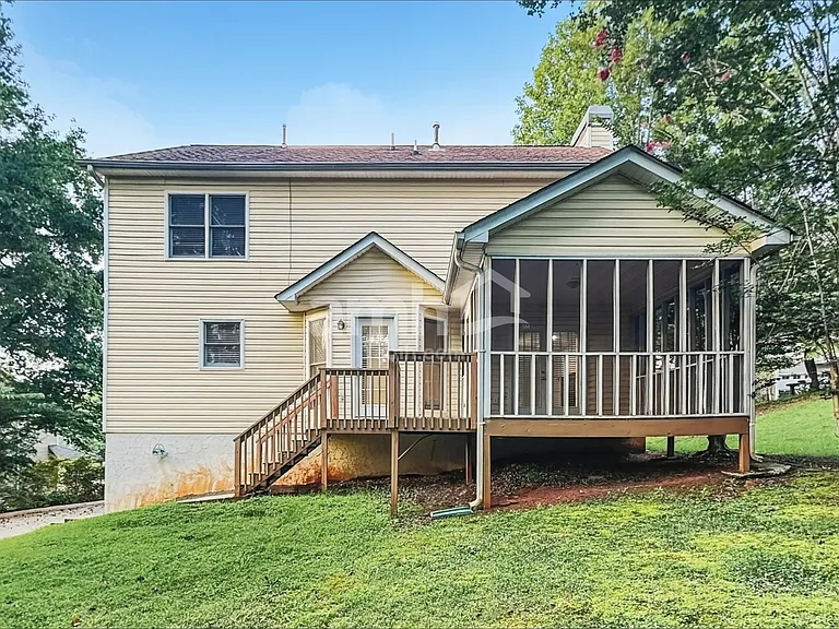 48 Cambridge Ct — Photo 19