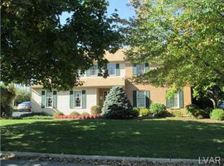 1663 Victoria Cir, Allentown, PA 18103