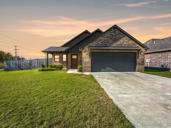 10302 S 230th East Ave, Broken Arrow, OK 74014