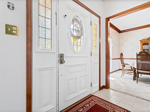5th image of 2850 Semoran Ct