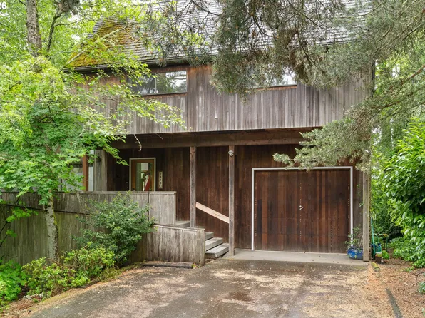 3453 NW Raleigh St, Portland, OR 97210