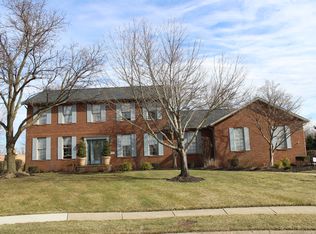 416 Nathan Cir NE, North Canton, OH 44720