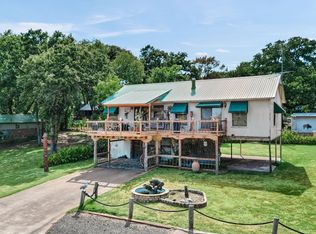 1406 Lake Rd, Gordonville, TX 76245