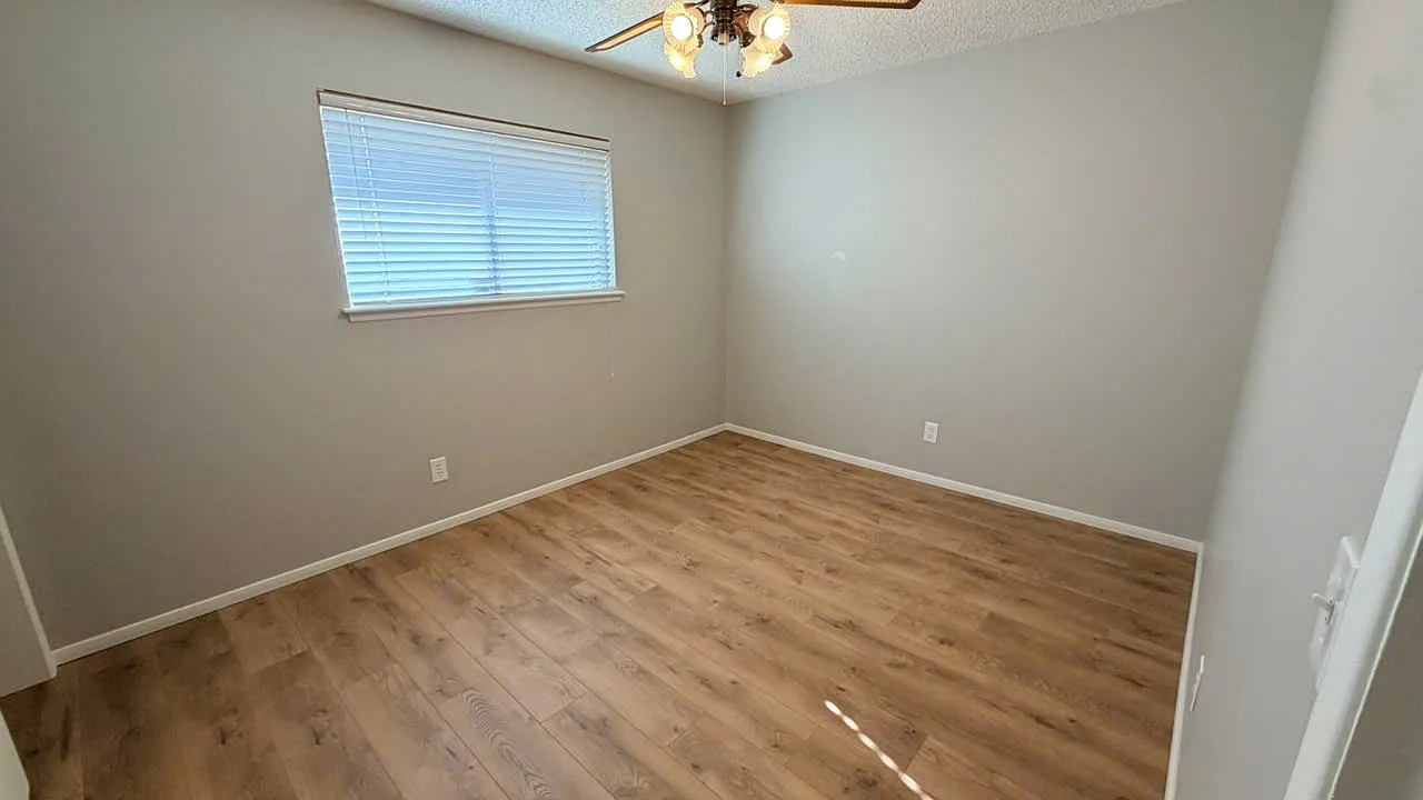 3 bed, 1288 sqft, $1,350 — Photo 3