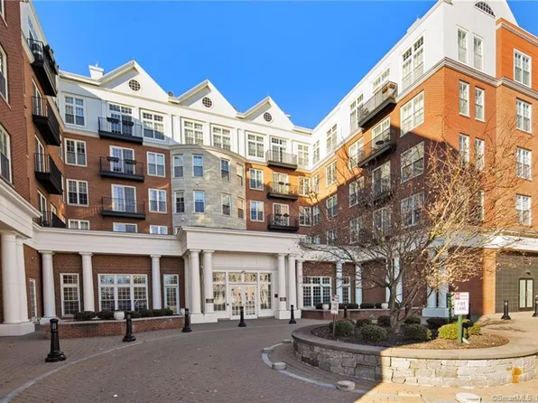 85 Memorial Road #204, West Hartford, CT 06107