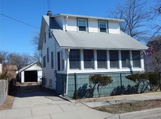 46 Williamson St, East Rockaway, NY 11518