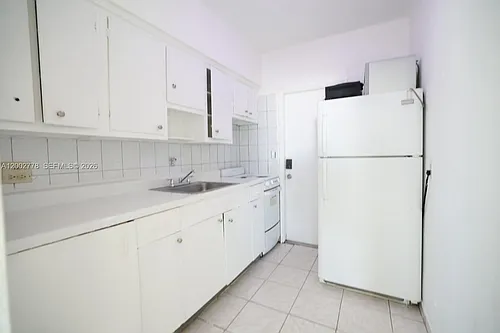 770 83rd St #3 Photo 1