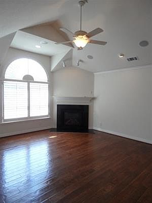 5th image of 3100 Camellia Rose Dr Unit 111