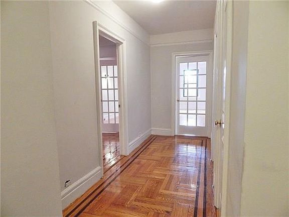 3rd image of 235 W 76th St APT 4B