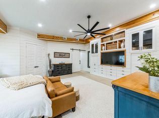 209 Horse Shoe Trl, Angleton, TX 77515