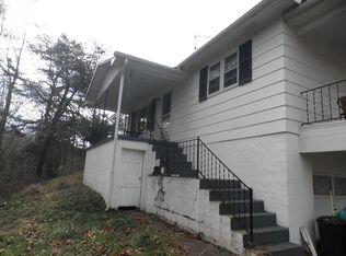 2287 White Gravel McDaniel Rd, Minford, OH 45653