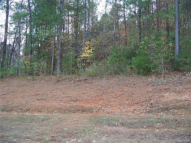 2nd image of 228 Ashmore Cir