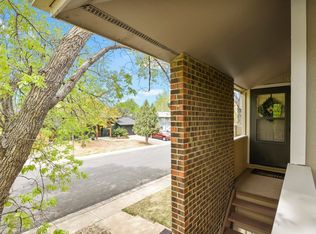 1118 Centaur Cir APT D, Lafayette, CO 80026