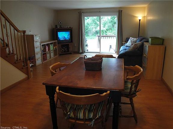 2nd image of 314 Cedar Hollow Dr