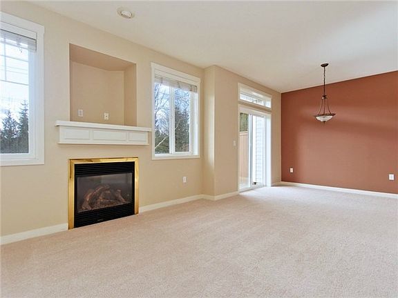 3rd image of 23729 SE 36th Ln #23729