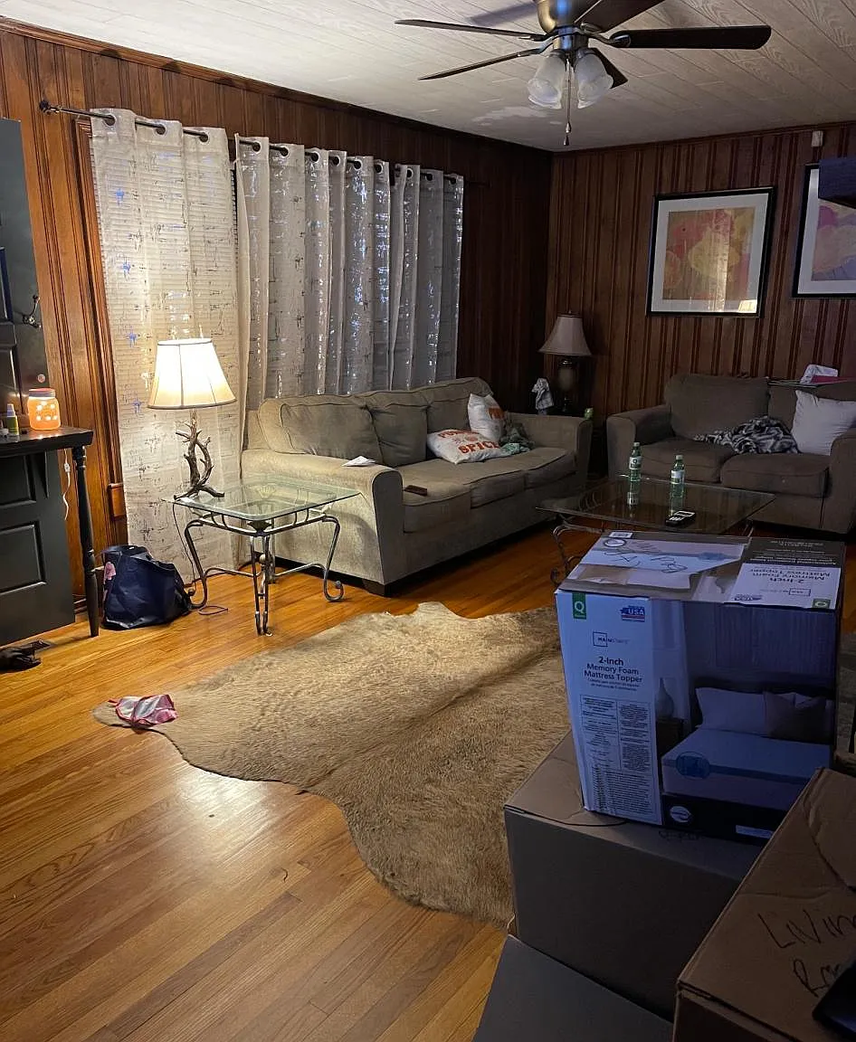 2305 Hamill Rd — Photo 4