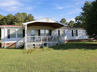 1205 Watershed Rd, Newton Grove, NC 28366