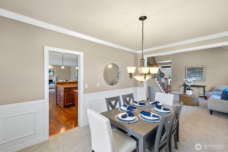 5th image of 21715 31st Street E