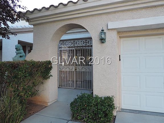 2nd image of 133 Lakewood Garden Dr #0